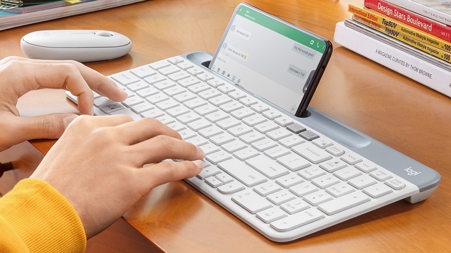 Logitech K580 Slim Multi-Device Wireless Keyboard 920-009210 Graphite