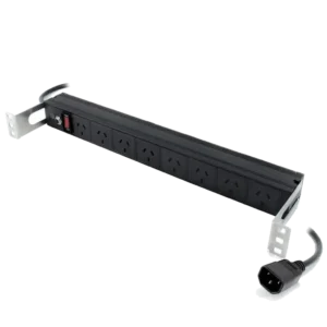 8-port-serveredge-iec-c14-10a-240v-surge-protection-pdu-0